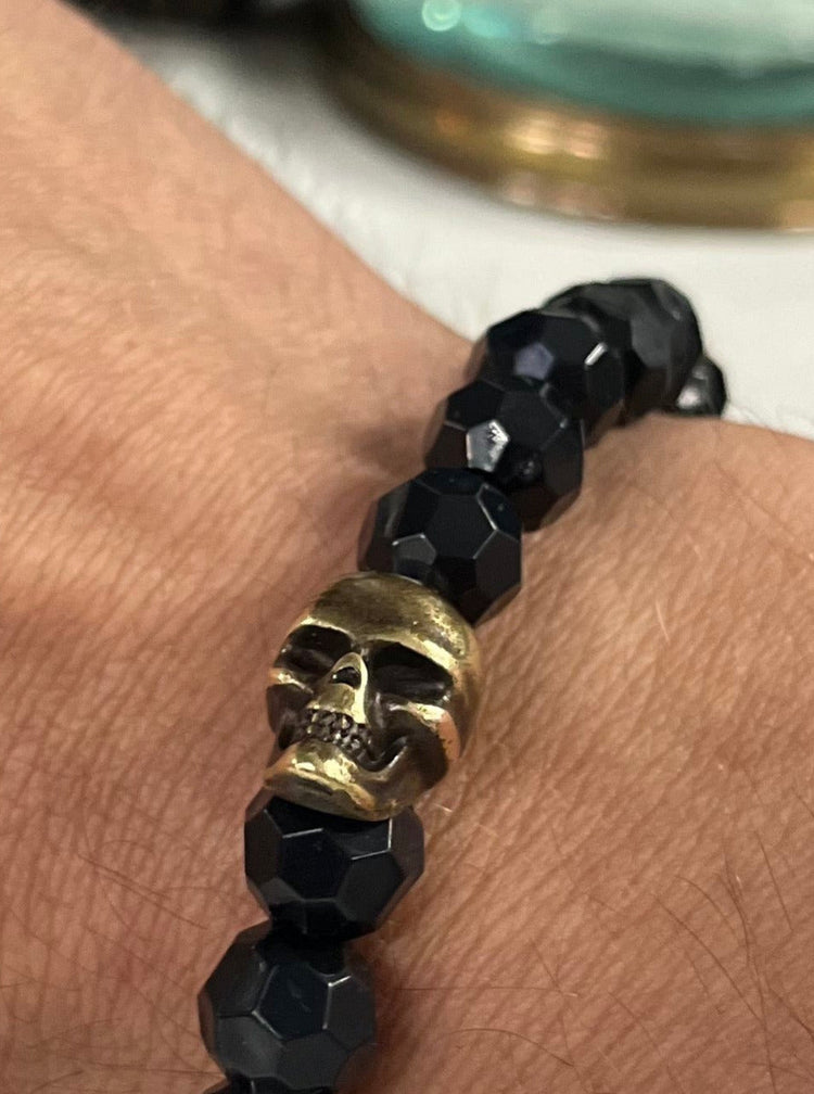 BRANSOLETKA Z CZASZKĄ