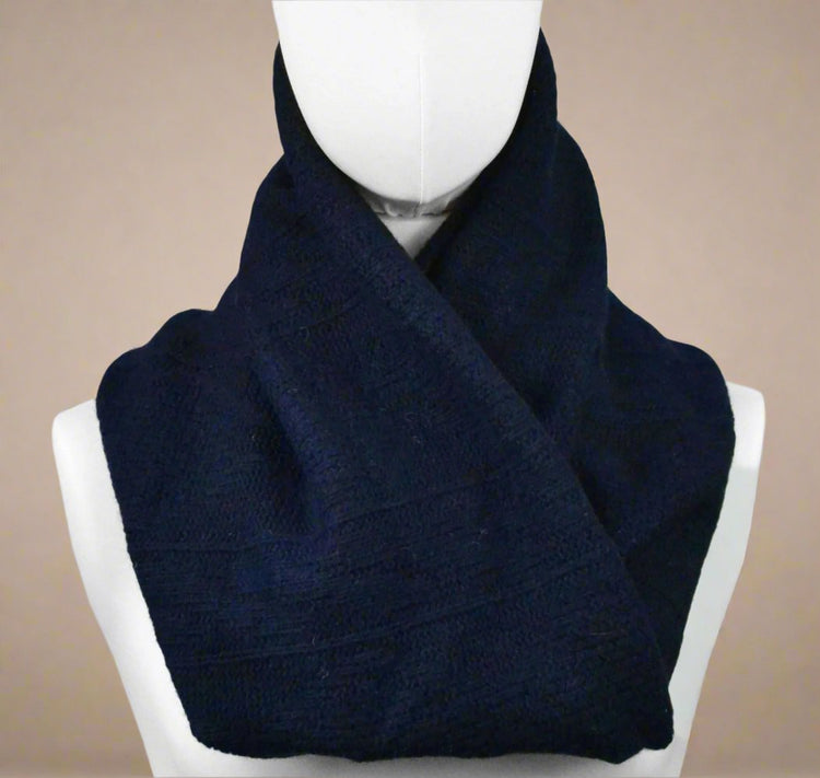 WEŁNIANA TUBA GRANAT - reykjavikdistrict