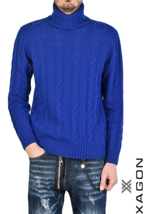 WEŁNIANY SWETER REGULAR FIT KOBALTOWY