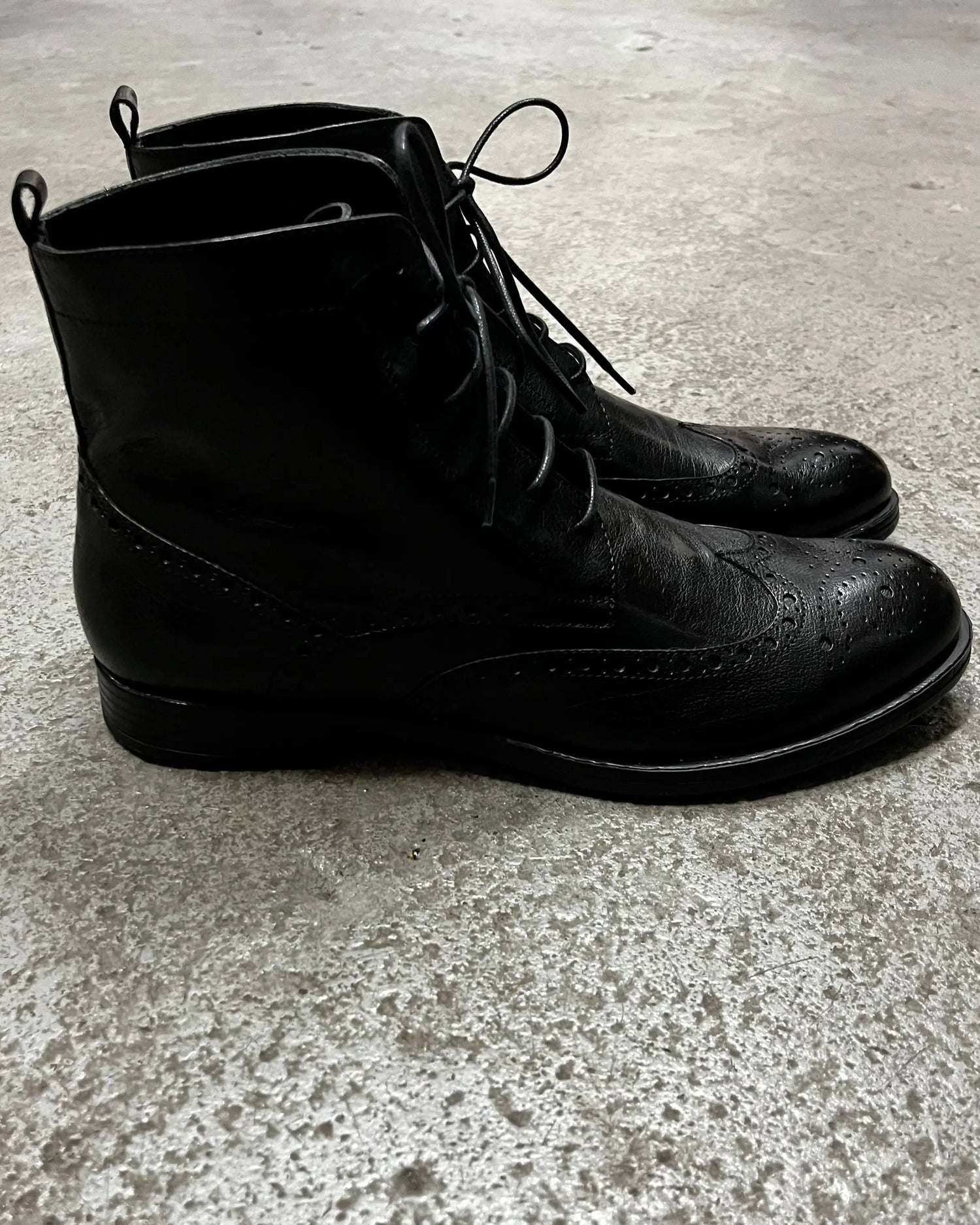 HUNDRED Derby Ankle Boots Bufalo CZARNE M514-681-96 HUNDRED