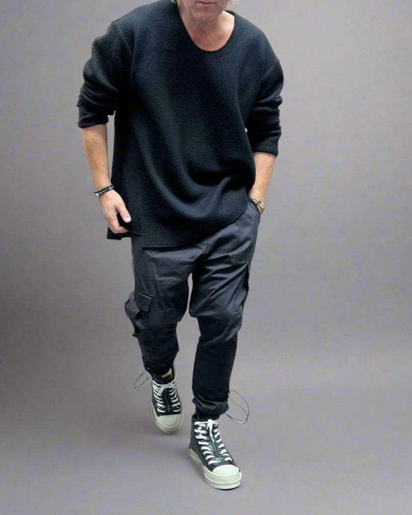 REBEL Sweter Czarny Wełniany Overskull AW25/3 REYKJAVIK