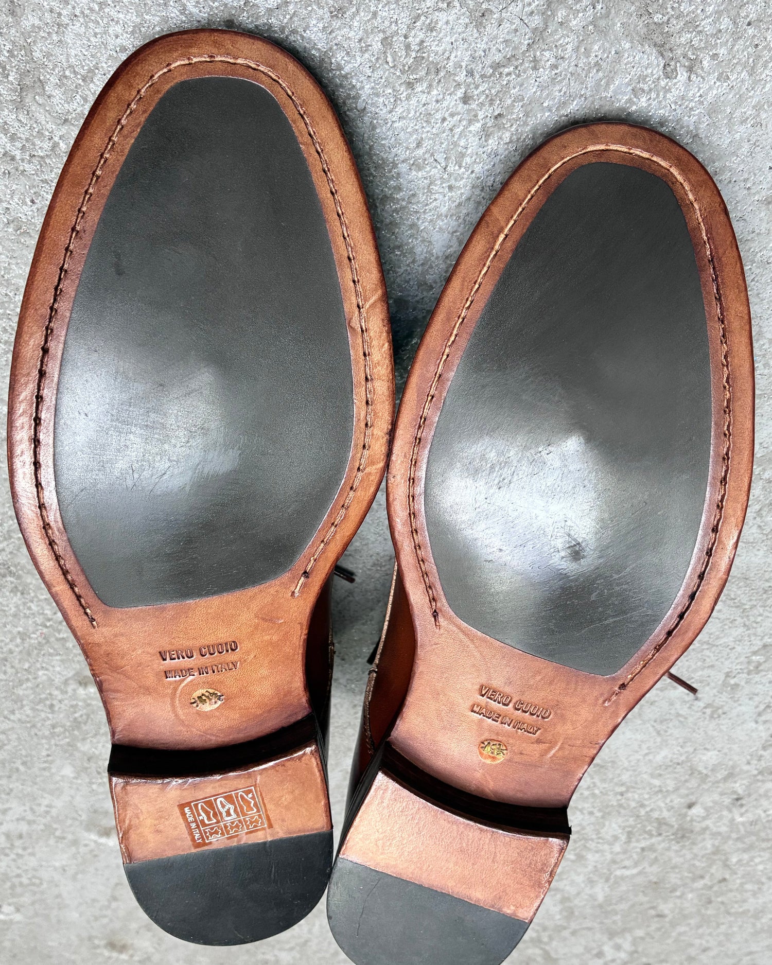 HUNDRED Buty Derby Vacchetta Bursztynowe M089-755-03 HUNDRED
